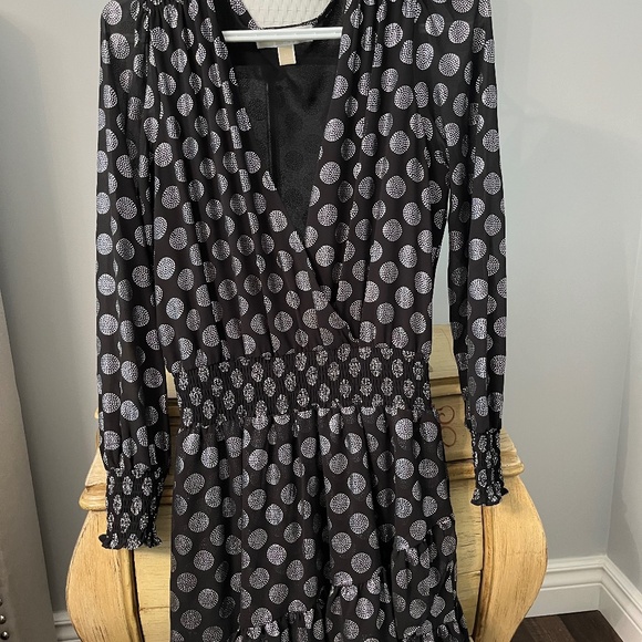 Micheal Kors Holiday Dress 👗 🌲🌲🌲 - Picture 3 of 9